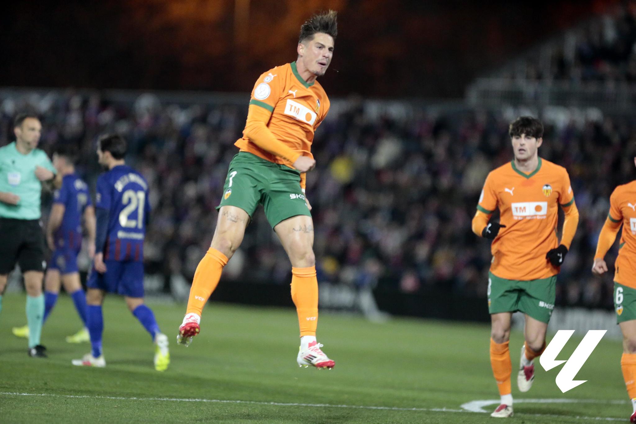 半人半神 半人半神