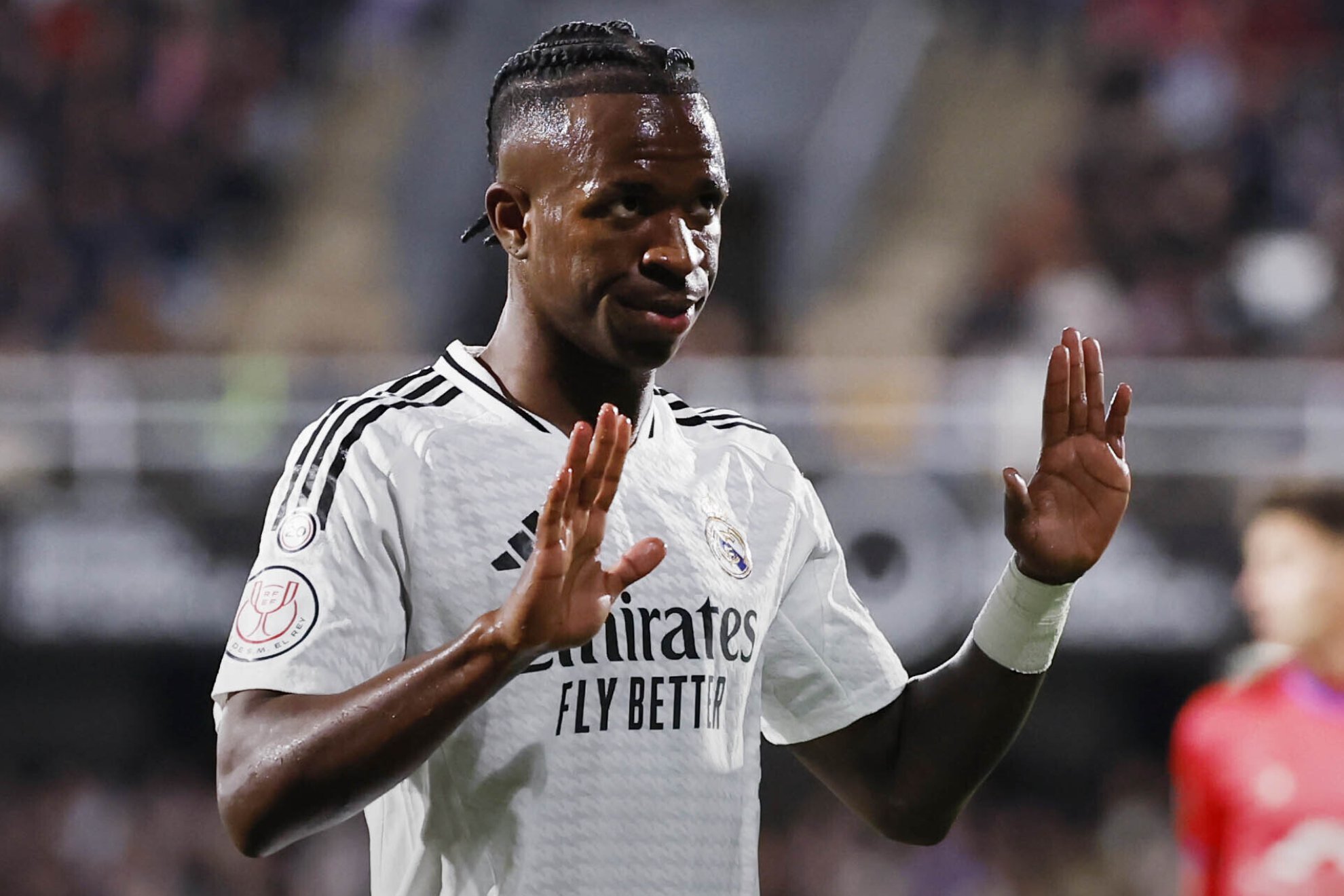 奥比马丁和阿森纳待遇分歧大 不确定进一线队